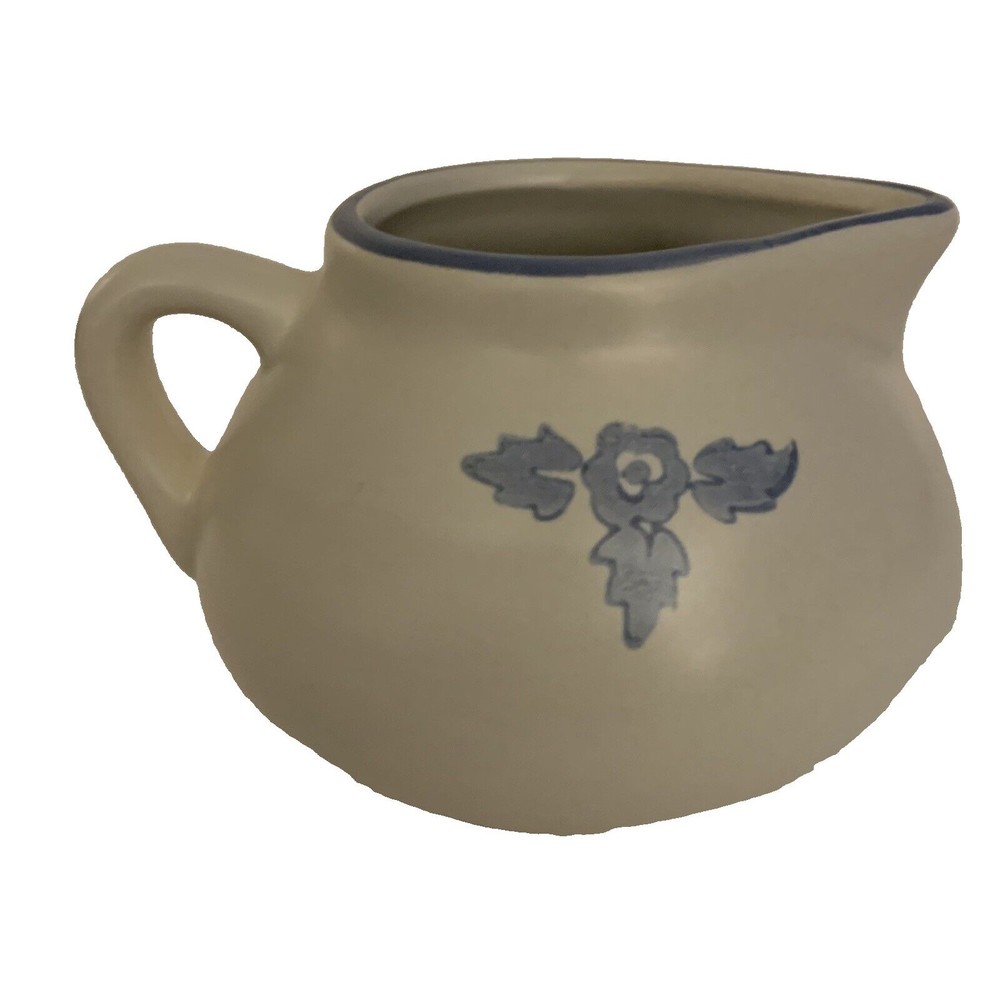 Pfaltzgraff Yorktowne Gravy Boat Pitcher Stoneware 3.25" H